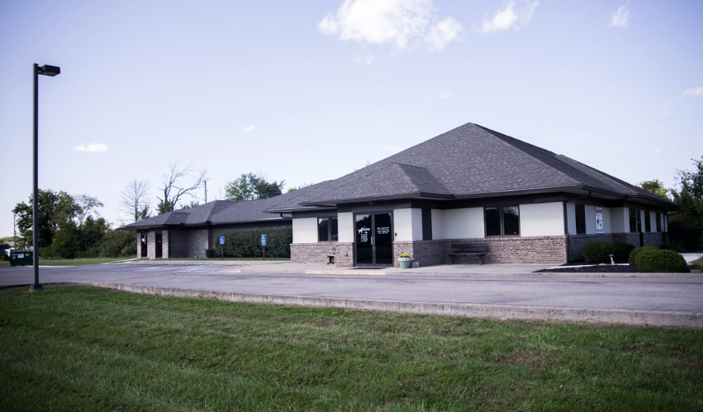 Mad River Veterinary Hospital Exterior